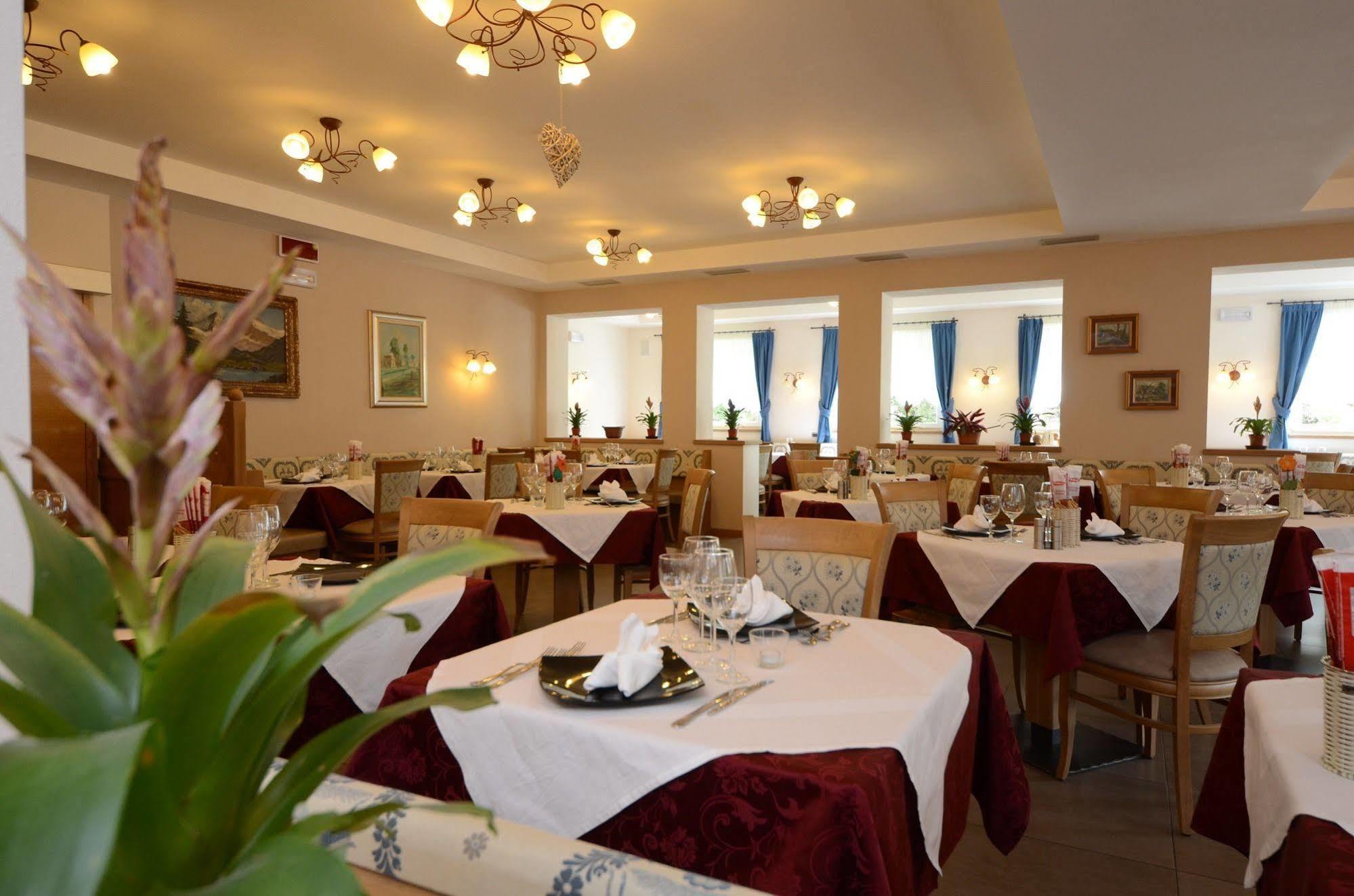 Park Hotel Avisio Soraga Eksteriør bilde
