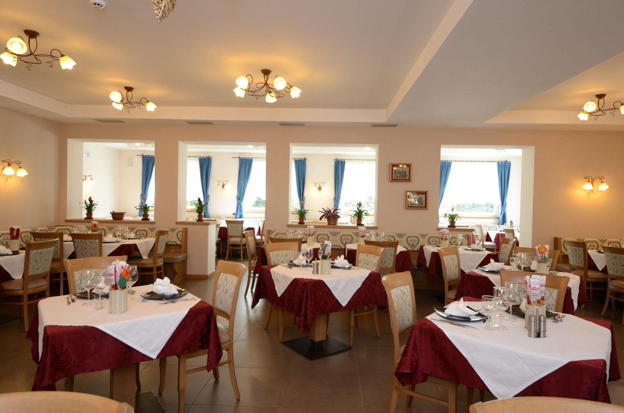 Park Hotel Avisio Soraga Eksteriør bilde